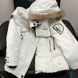 Point zero jacket